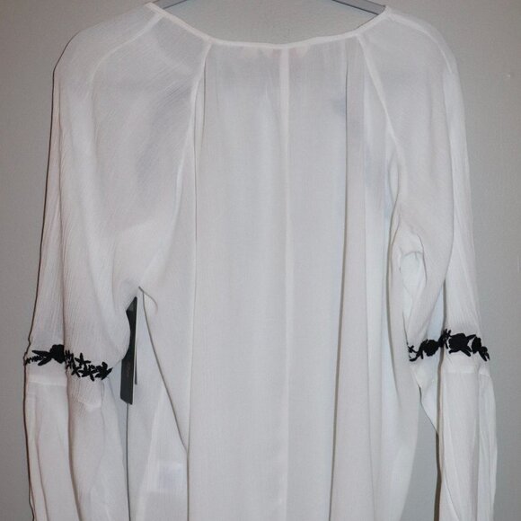 River & Rose Black and White Hi Low Top Size L - Picture 5 of 5